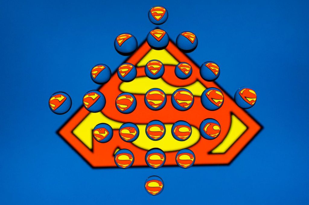 give-light-superman-refraction-photographt-fayid-kannur